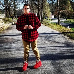 Meet your Posher, Graham